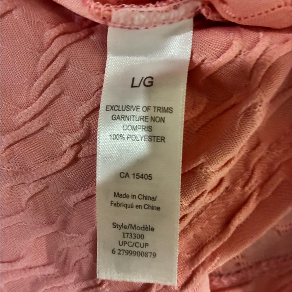 Time Square coral Textured V-Neck Tee - Picture 4 of 4